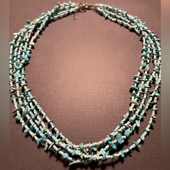 Turquoise beaded necklace - Picture 2 of 4